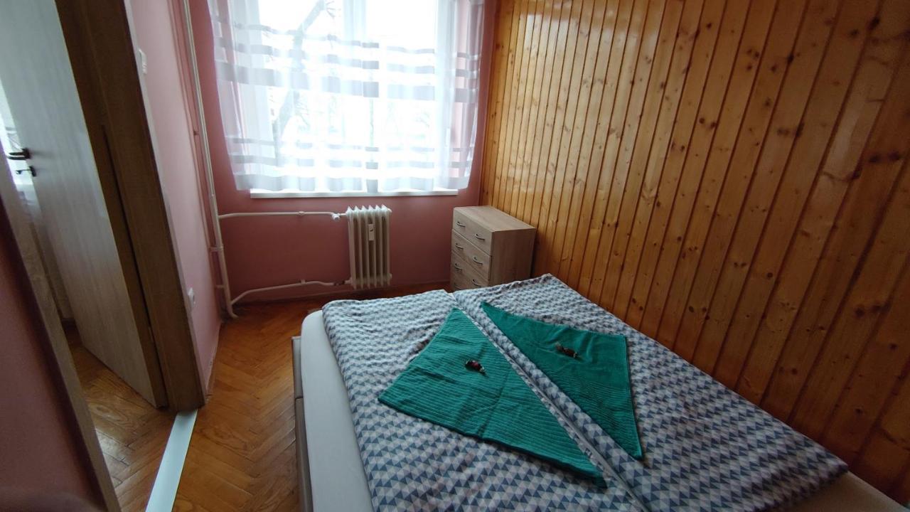 Koroesi Apartman Pécs Exterior foto