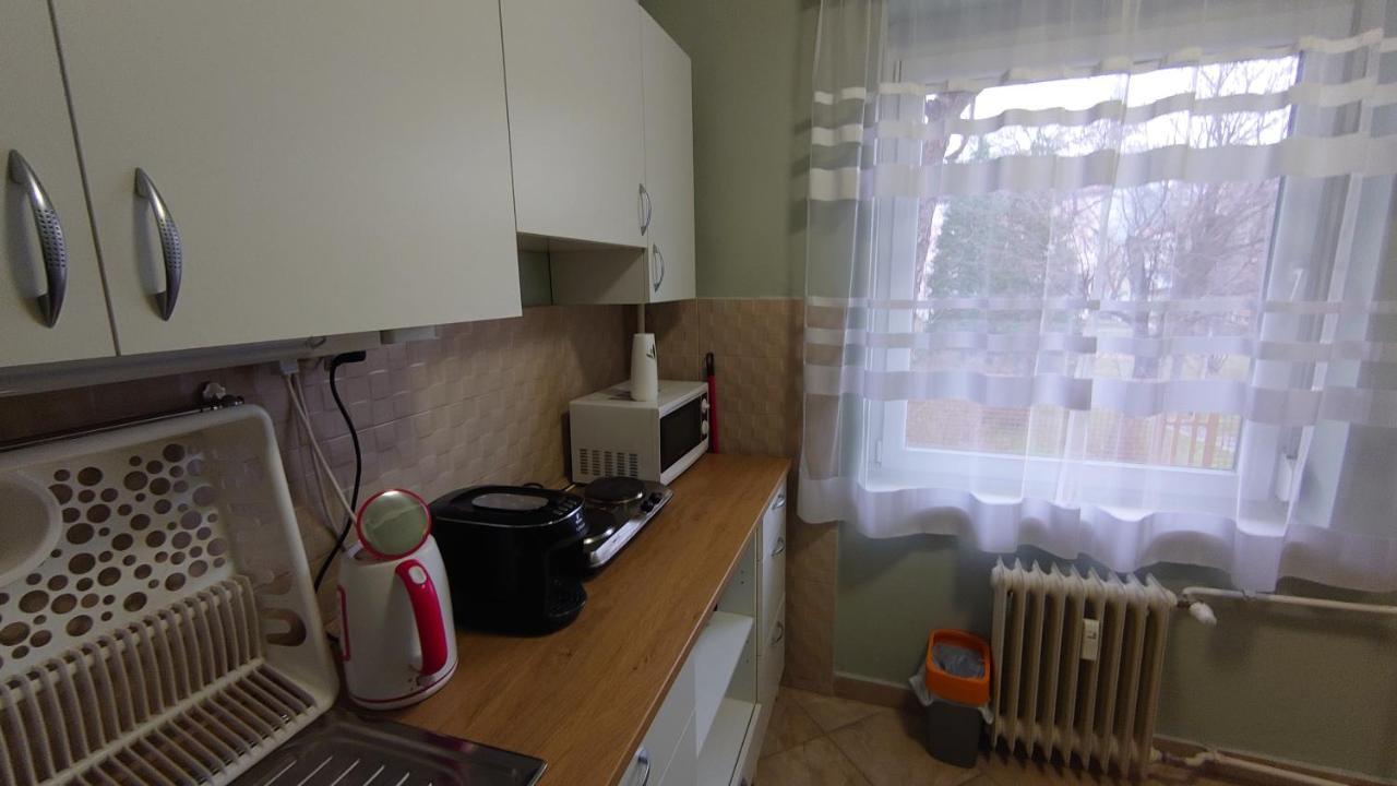 Koroesi Apartman Pécs Exterior foto